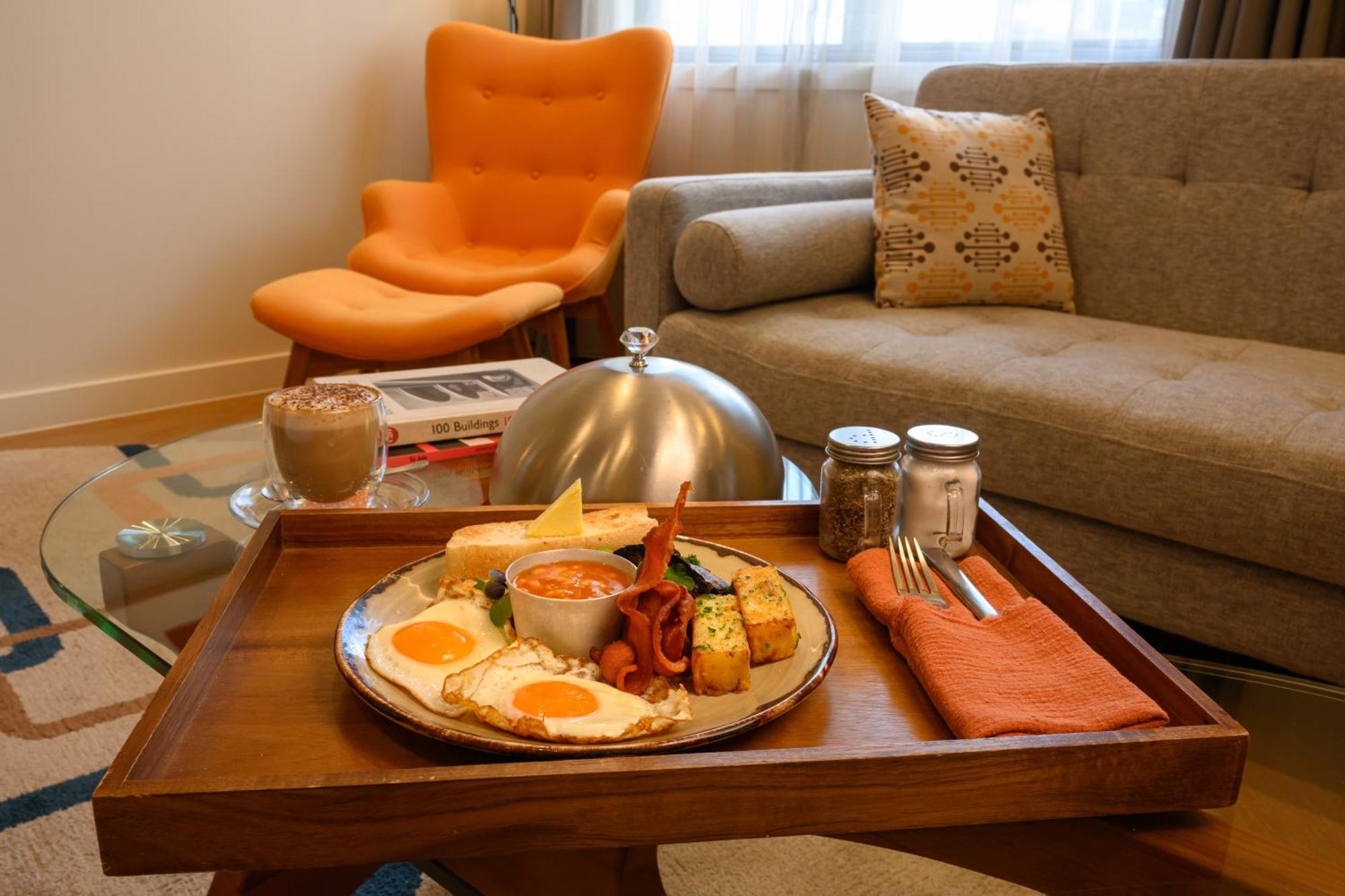 Hotel Ohtel Auckland Exterior foto Room service