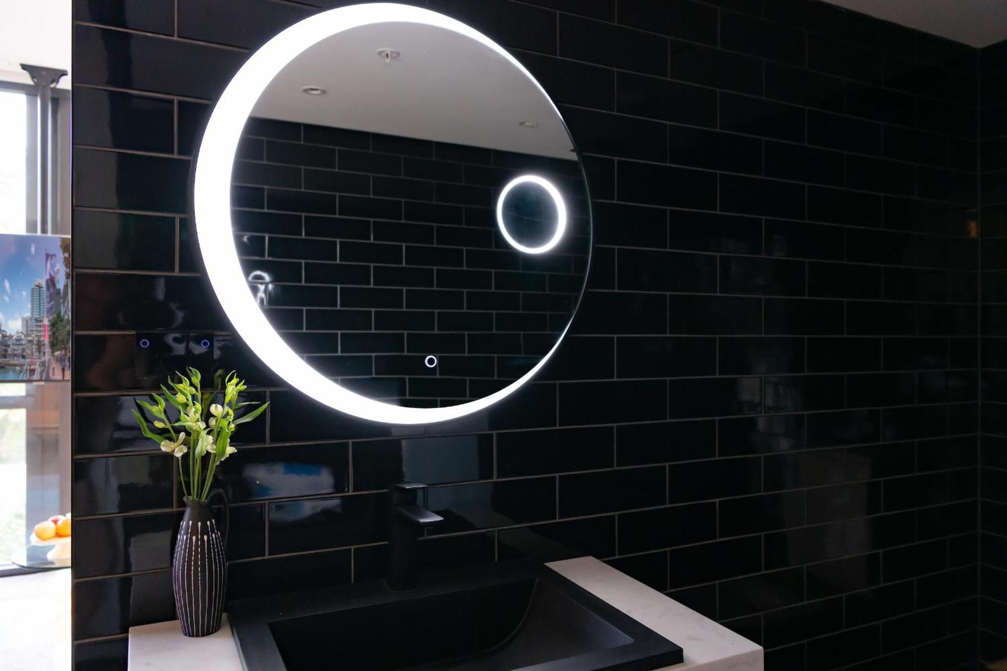 Hotel Ohtel Auckland Exterior foto LED mirror